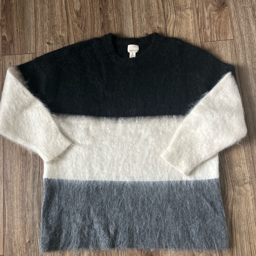 H&M Women's Colorblock Mohair Sweater